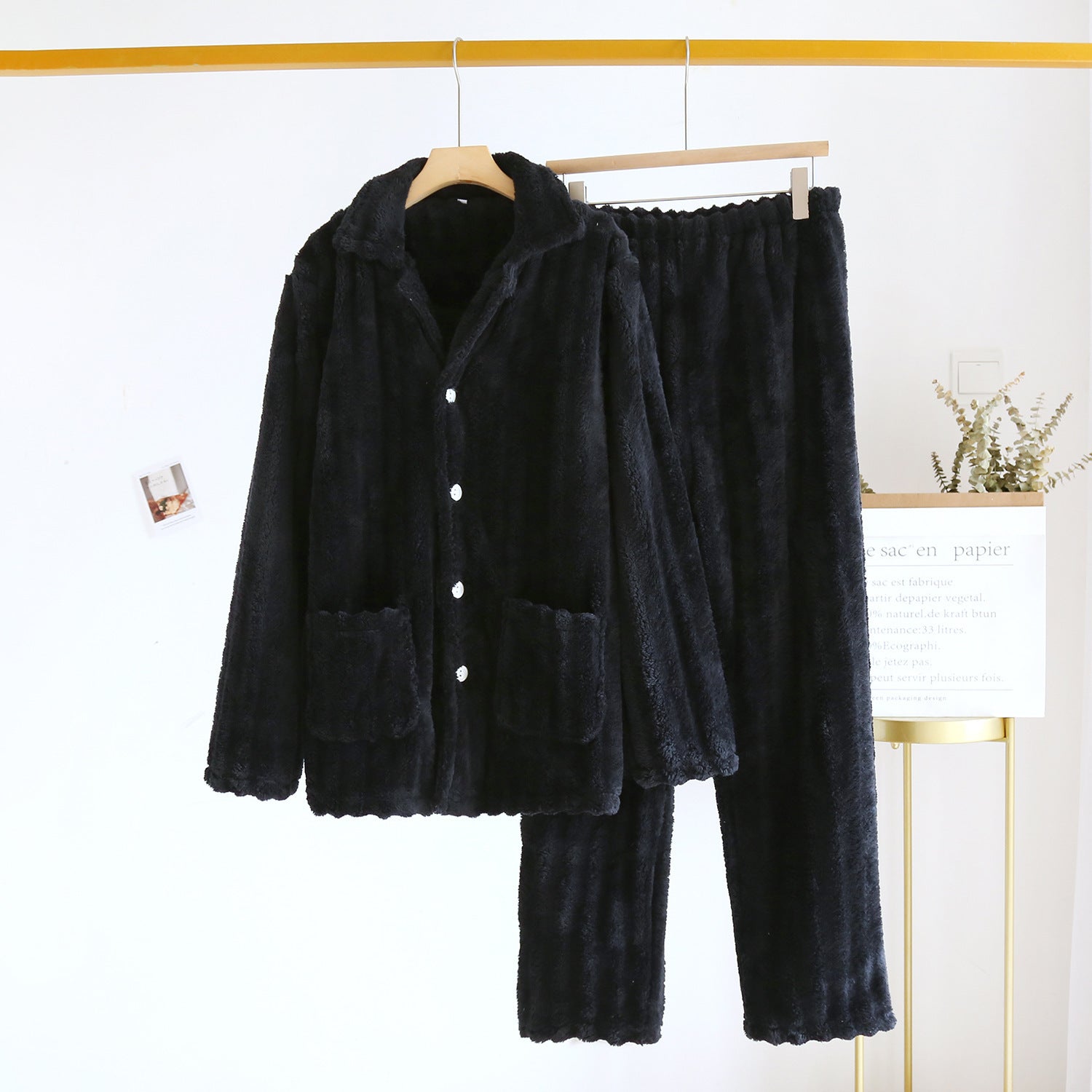 Simple Coral Fleece Couple Pajamas r